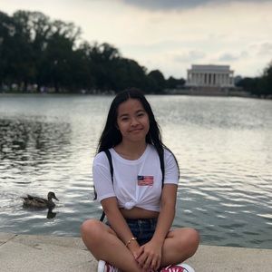 Meet your Posher, Salena